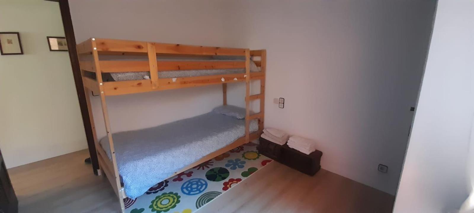 Apartamento En El Centro De Puigcerda Bagian luar foto